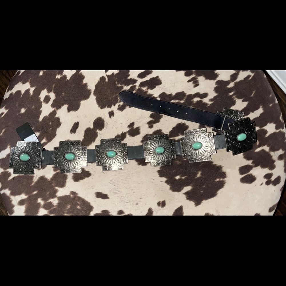 L&B Concho belt